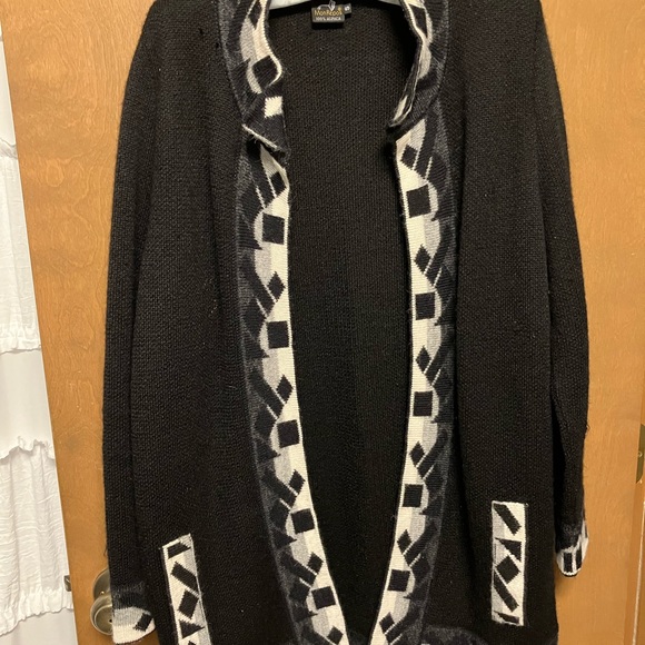 ALPACA 100%. “Mon Repose" long SWEATER coat in black/ white S-M WARM Beàutiful. - Picture 2 of 8